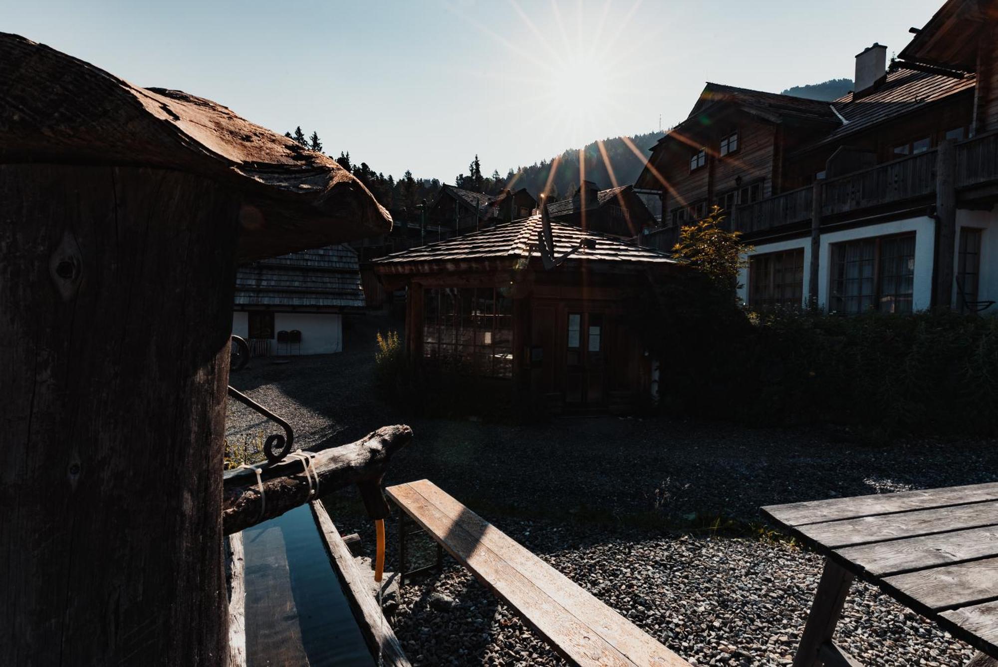 Mei Zeit Huettendorf Turracher Hohe Exteriér fotografie